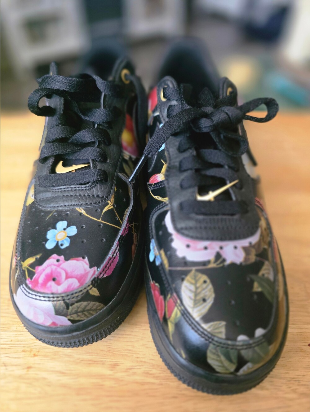 Women Nike Black Floral Low-Top Sneakers with Gold Swoosh